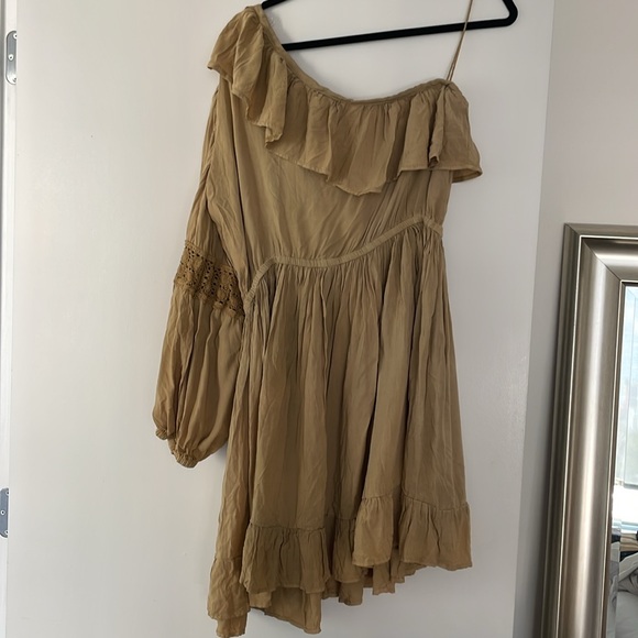NWT - Jens Pirate Booty Gray Mini Dress in Olive - Picture 4 of 5
